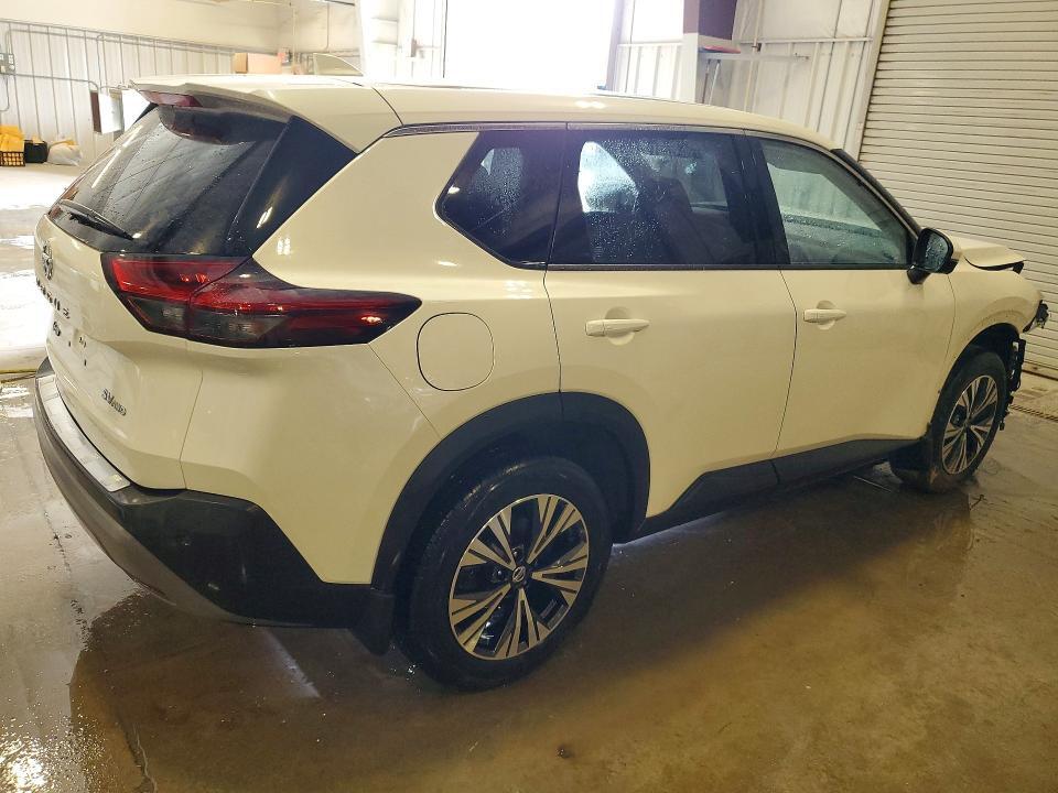 JN8AT3BB5MW201508 2021 NISSAN ROGUE photo no. 3