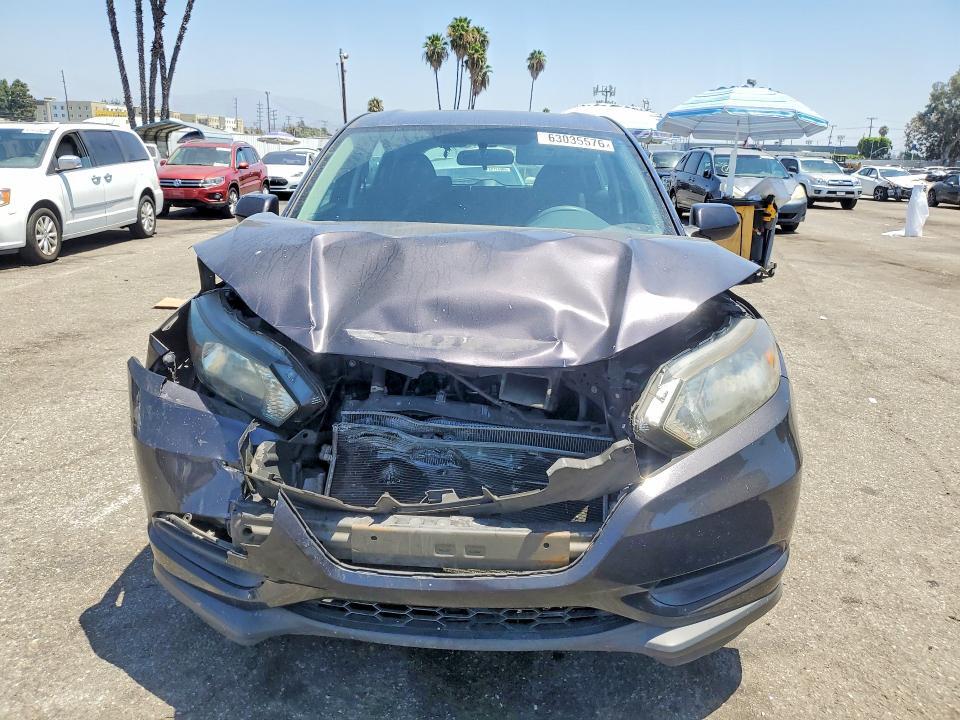 3CZRU5H35JM710642 2018 HONDA HR-V photo no. 5