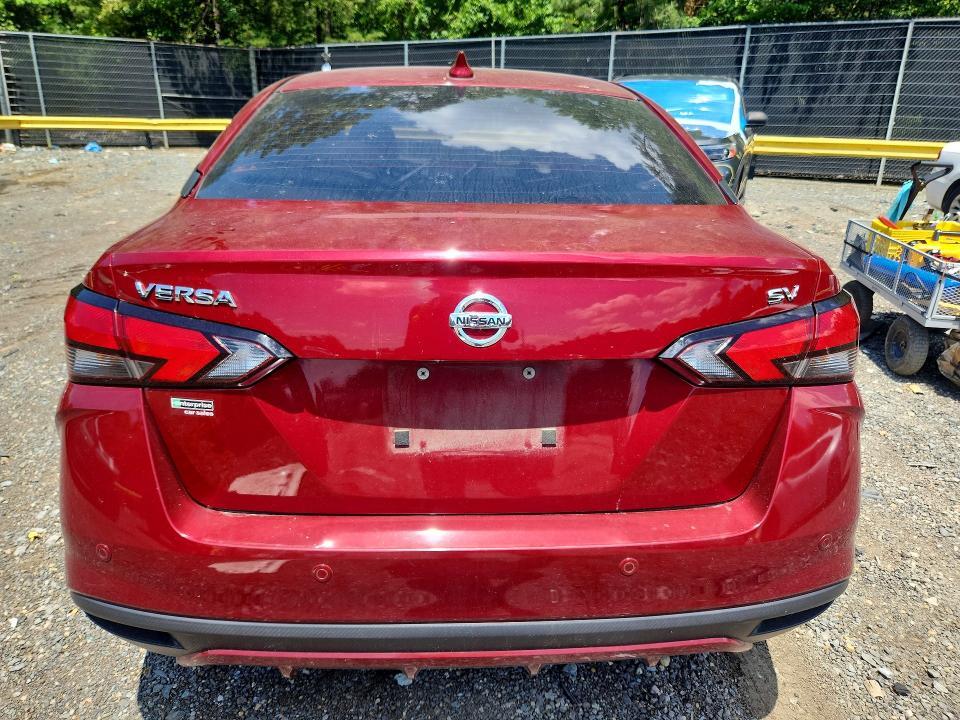 2021 NISSAN VERSA SV — Фото 6 из 12
