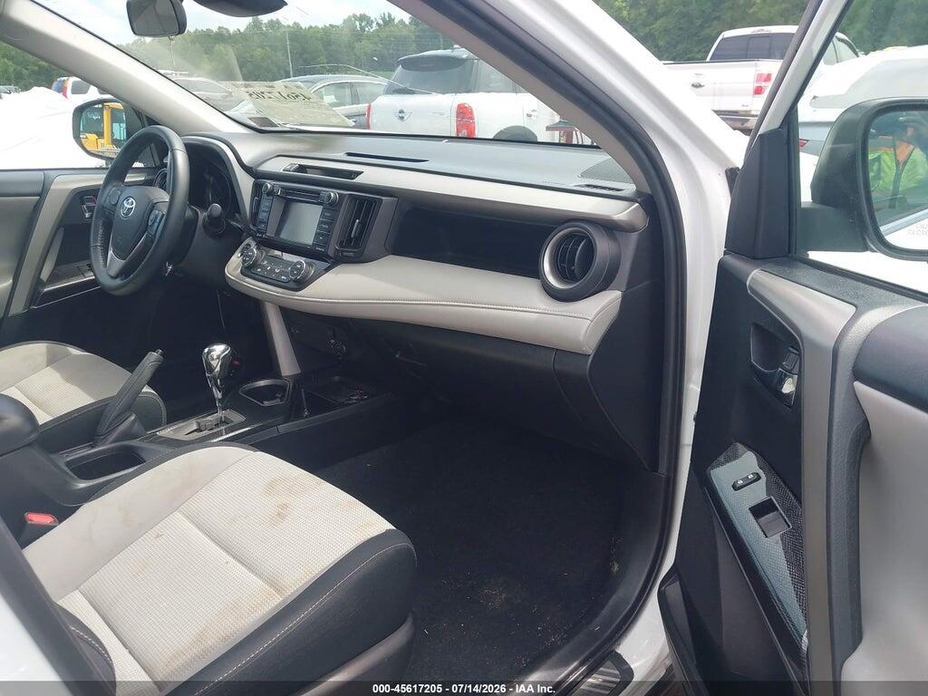 2T3RFREV9JW711837 2018 TOYOTA RAV4 photo no. 5