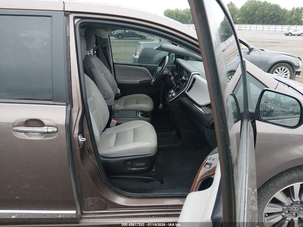 5TDYZ3DC6LS082560 2020 TOYOTA SIENNA photo no. 5