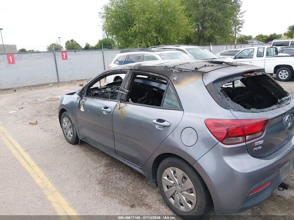 3KPA25AD2LE288323 2020 KIA RIO 5-DOOR photo no. 3