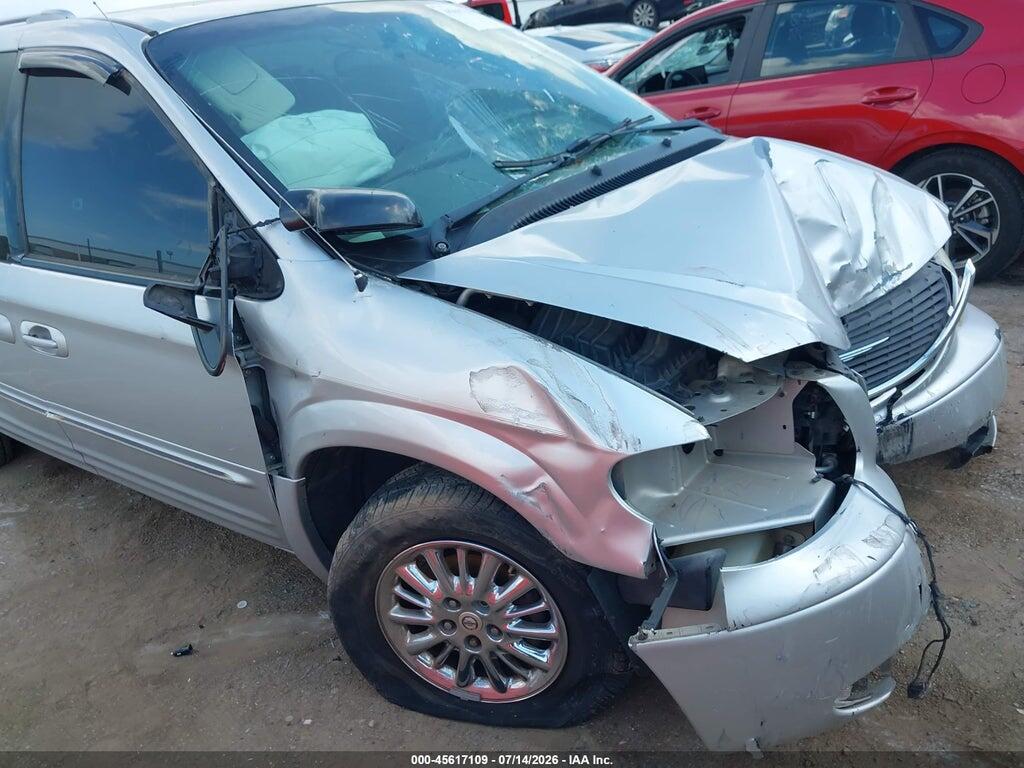 2C8GP64L43R189262 2003 CHRYSLER TOWN & COUNTRY photo no. 6