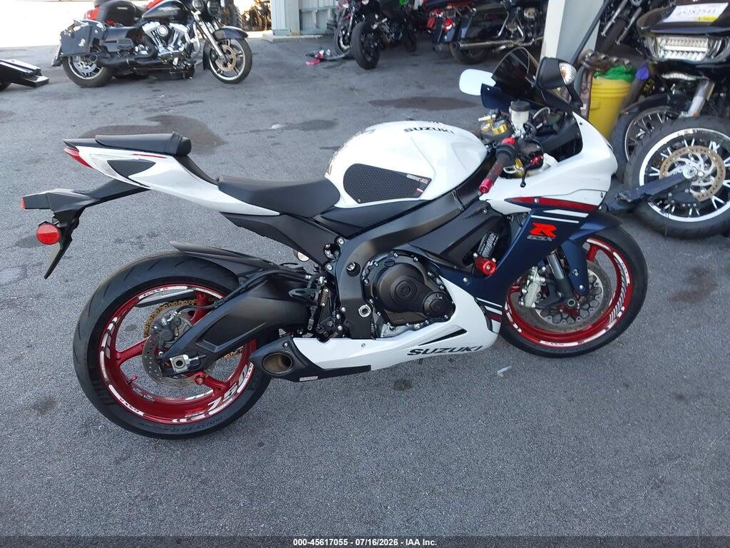 JS1GR7MA1S7101682 2025 SUZUKI GSX-R750 photo no. 12