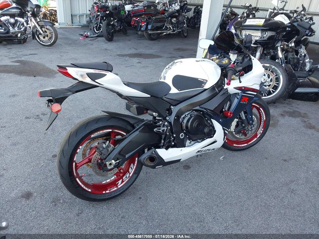 JS1GR7MA1S7101682 2025 SUZUKI GSX-R750 photo no. 4