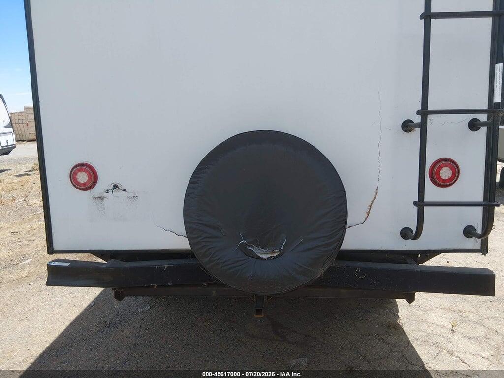 54CTM2F23N3058566 2022 WINNEBAGO M-1708FB photo no. 6