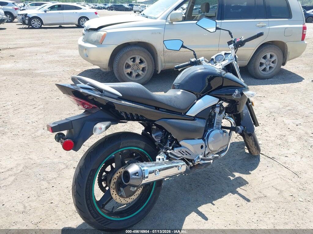 LC6GJ55F7D1100436 2013 SUZUKI GW250 photo no. 4