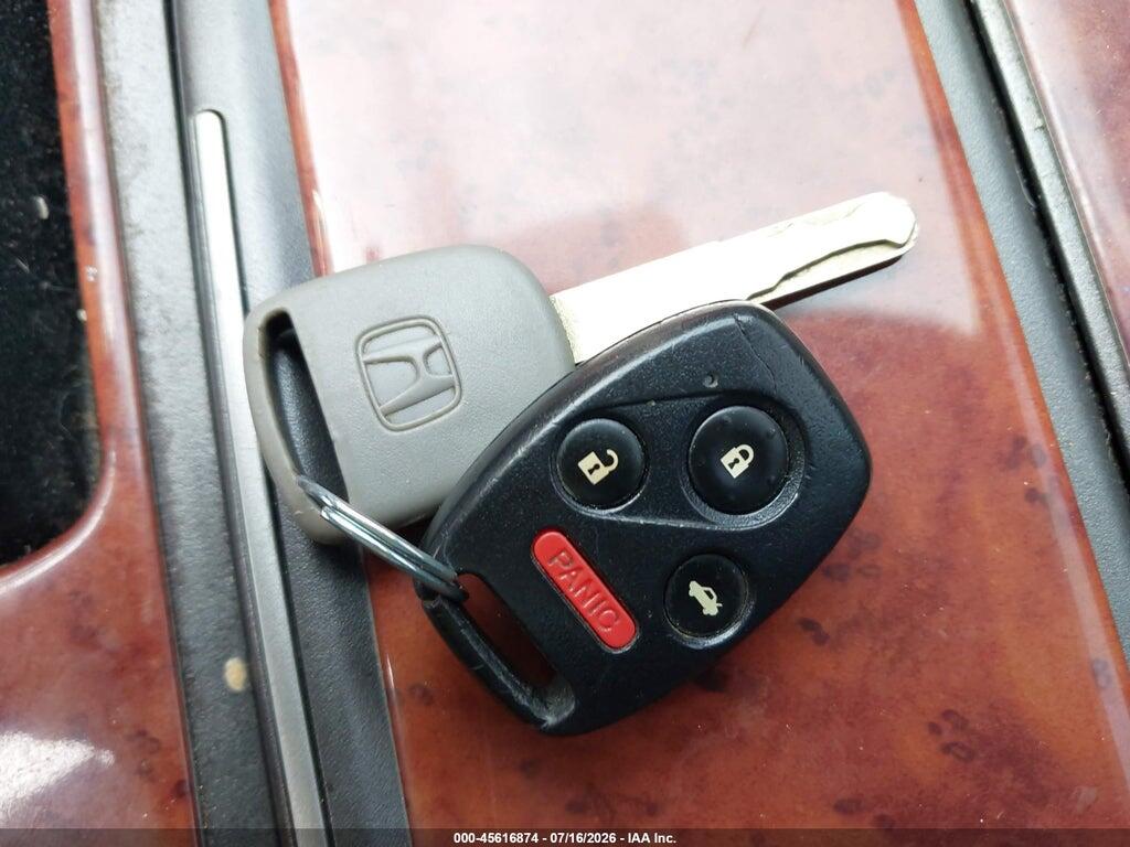 1HGCP2F62CA011341 2012 HONDA ACCORD photo no. 11