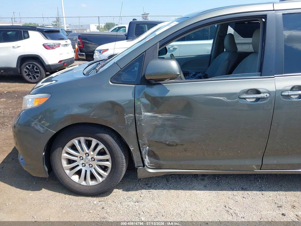 5TDYK3DC7CS237444 2012 TOYOTA SIENNA photo no. 6