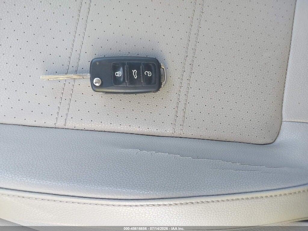 1VWBV7A39FC034003 2015 VOLKSWAGEN PASSAT photo no. 11