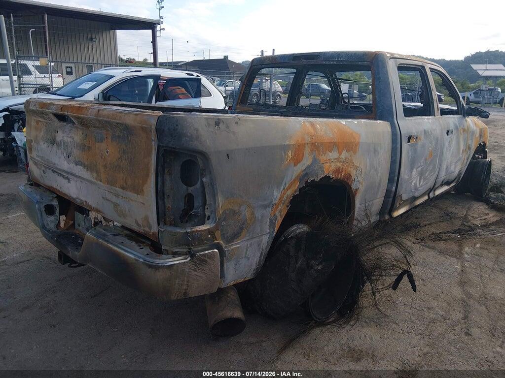 3C6UD5FLXCG133795 2012 RAM 2500 photo no. 4