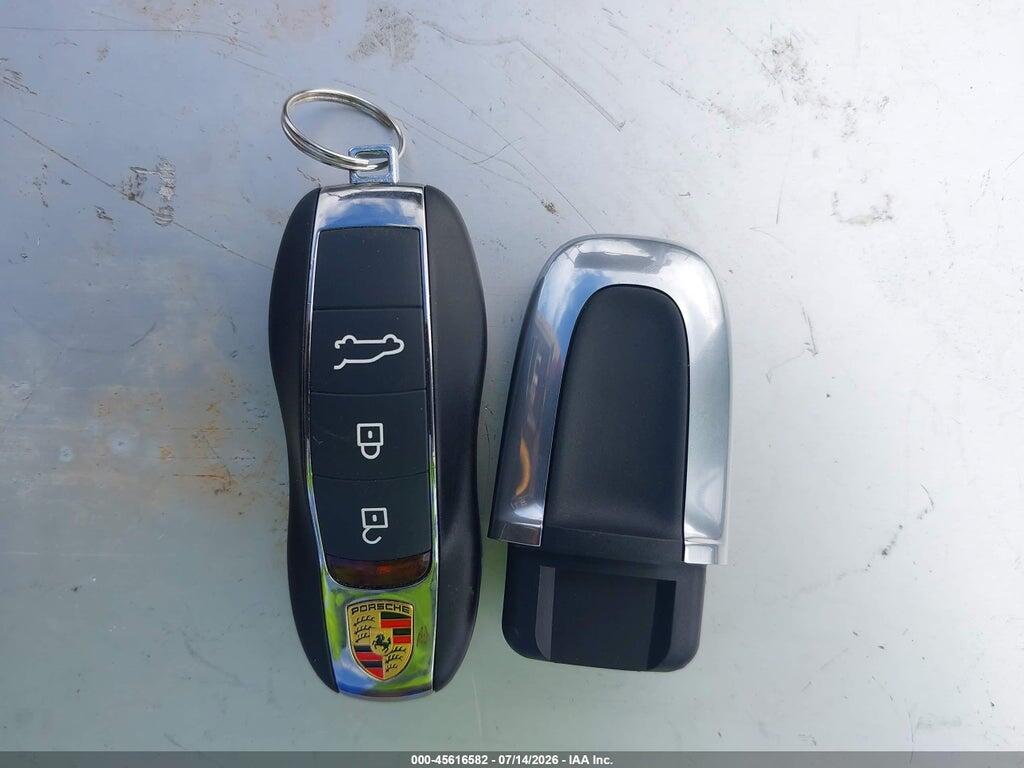 WP1AF2A57TLB60628 2026 PORSCHE MACAN photo no. 11
