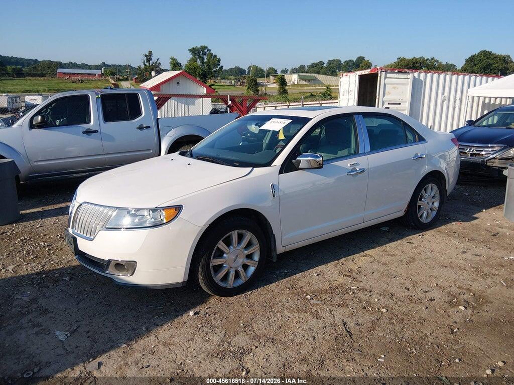 3LNHL2GC8AR637057 2010 LINCOLN MKZ photo no. 2