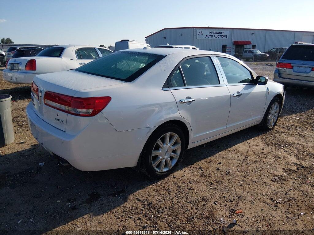 3LNHL2GC8AR637057 2010 LINCOLN MKZ photo no. 4