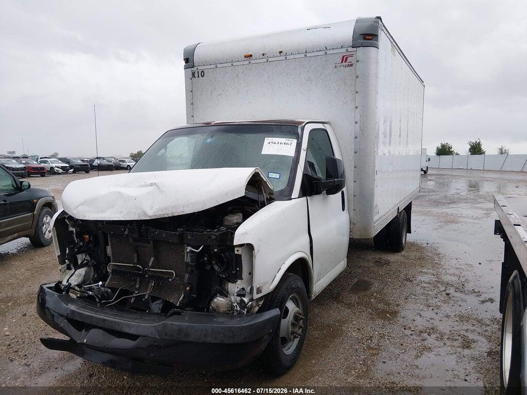 1GB3G4BG1D1136538 2013 CHEVROLET EXPRESS CUTAWAY photo no. 2