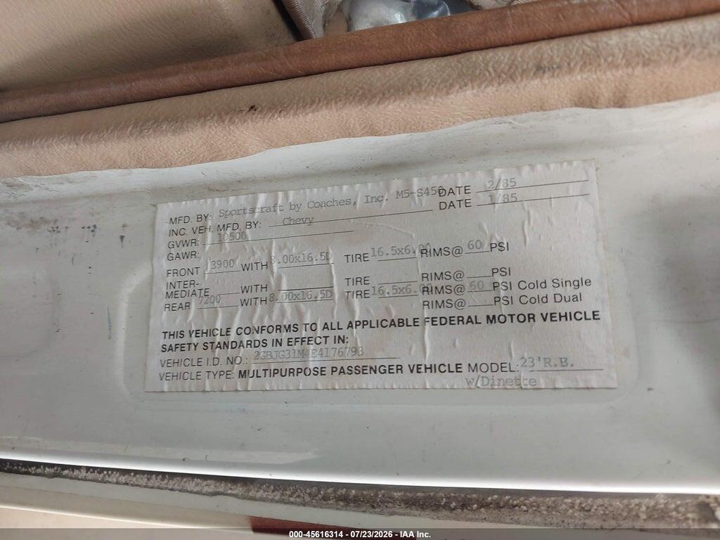 2GBJG31M4E4176793 1984 CHEVROLET G30 photo no. 8