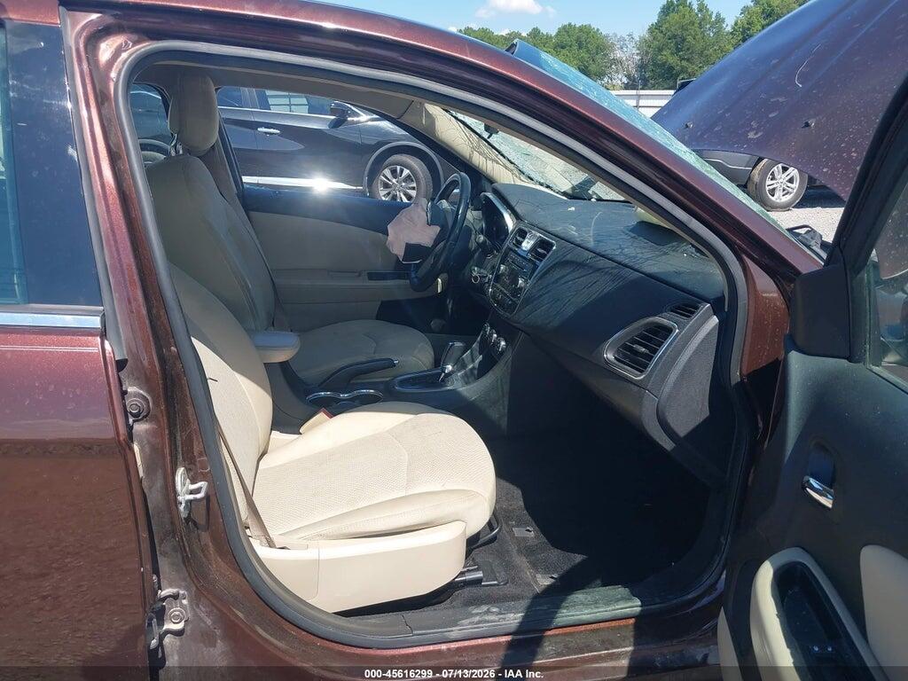 1C3CCBBB7DN546533 2013 CHRYSLER 200 photo no. 5