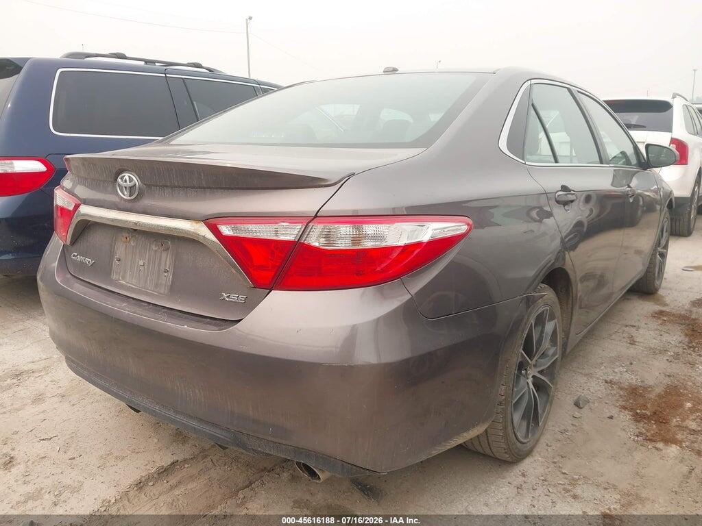 4T1BF1FK7FU483389 2015 TOYOTA CAMRY photo no. 4