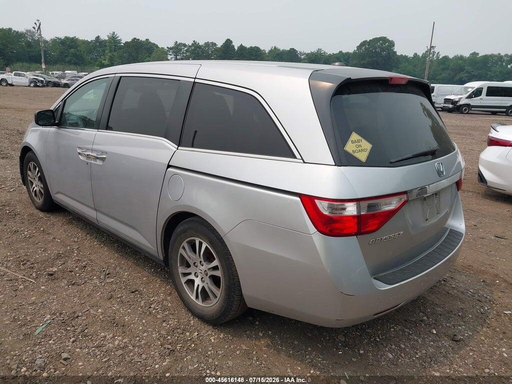 5FNRL5H6XDB067247 2013 HONDA ODYSSEY photo no. 3