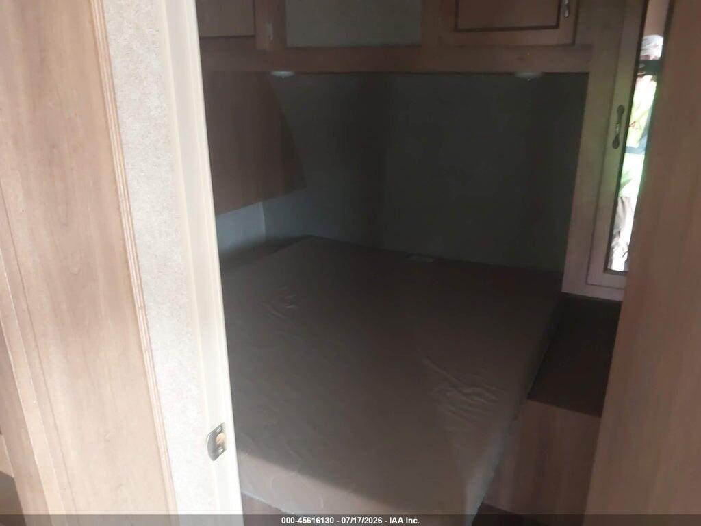 5ZT2CANB0HA026201 2017 COACHMEN CATALINA photo no. 5