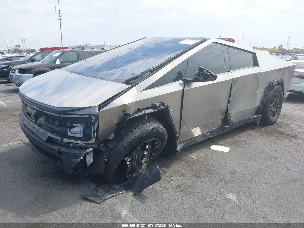7G2CEHED3SA073449 2025 TESLA CYBERTRUCK photo no. 2