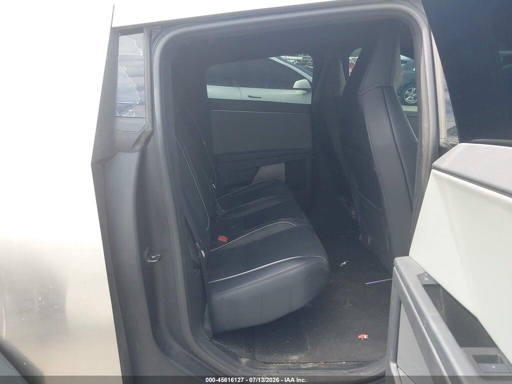 7G2CEHED3SA073449 2025 TESLA CYBERTRUCK photo no. 8