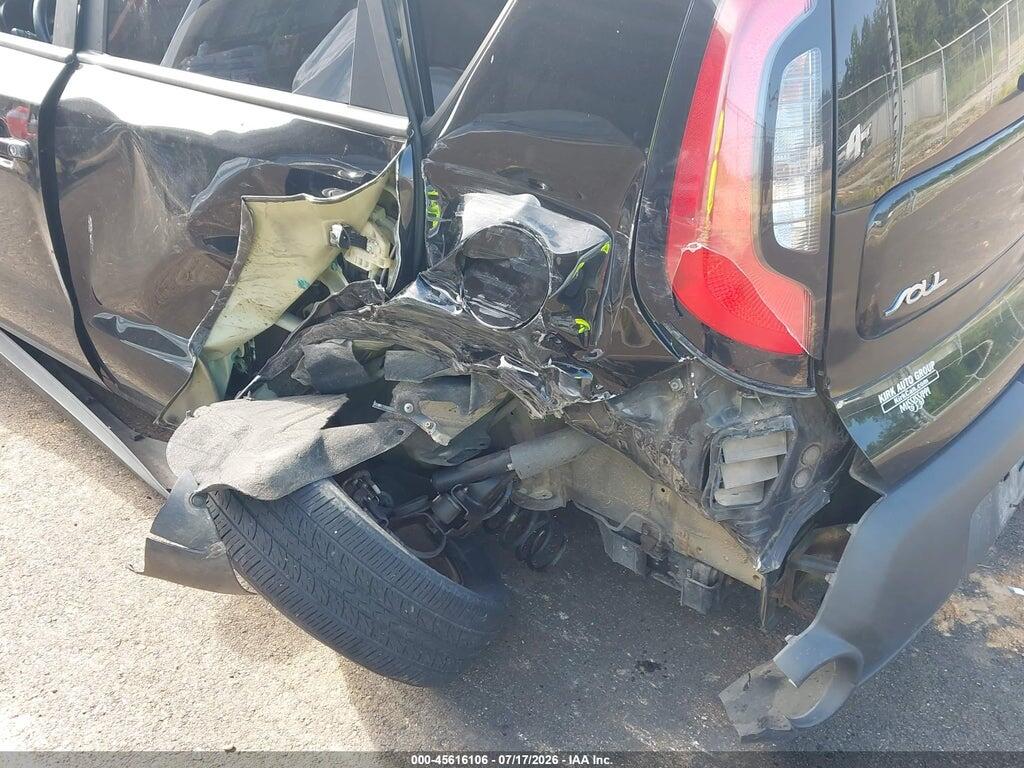 KNDJN2A26G7324430 2016 KIA SOUL photo no. 12