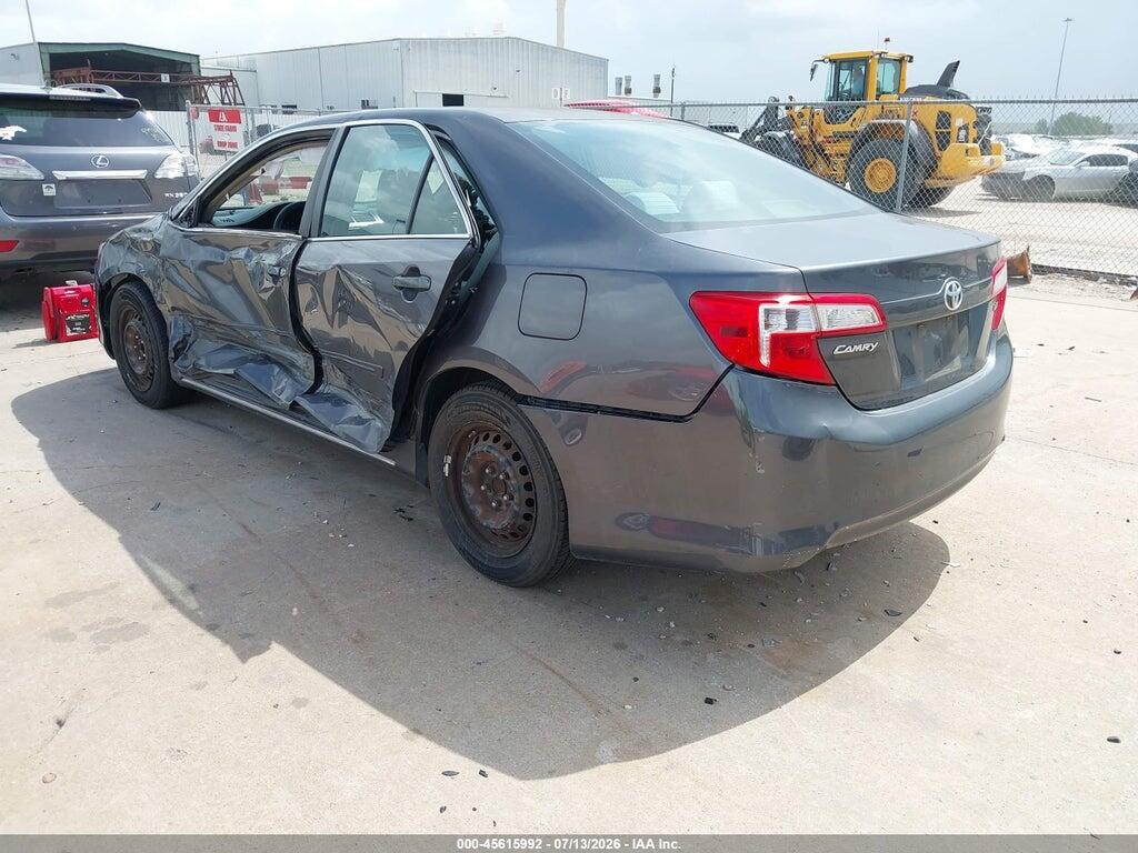 4T4BF1FK1ER346937 2014 TOYOTA CAMRY photo no. 3