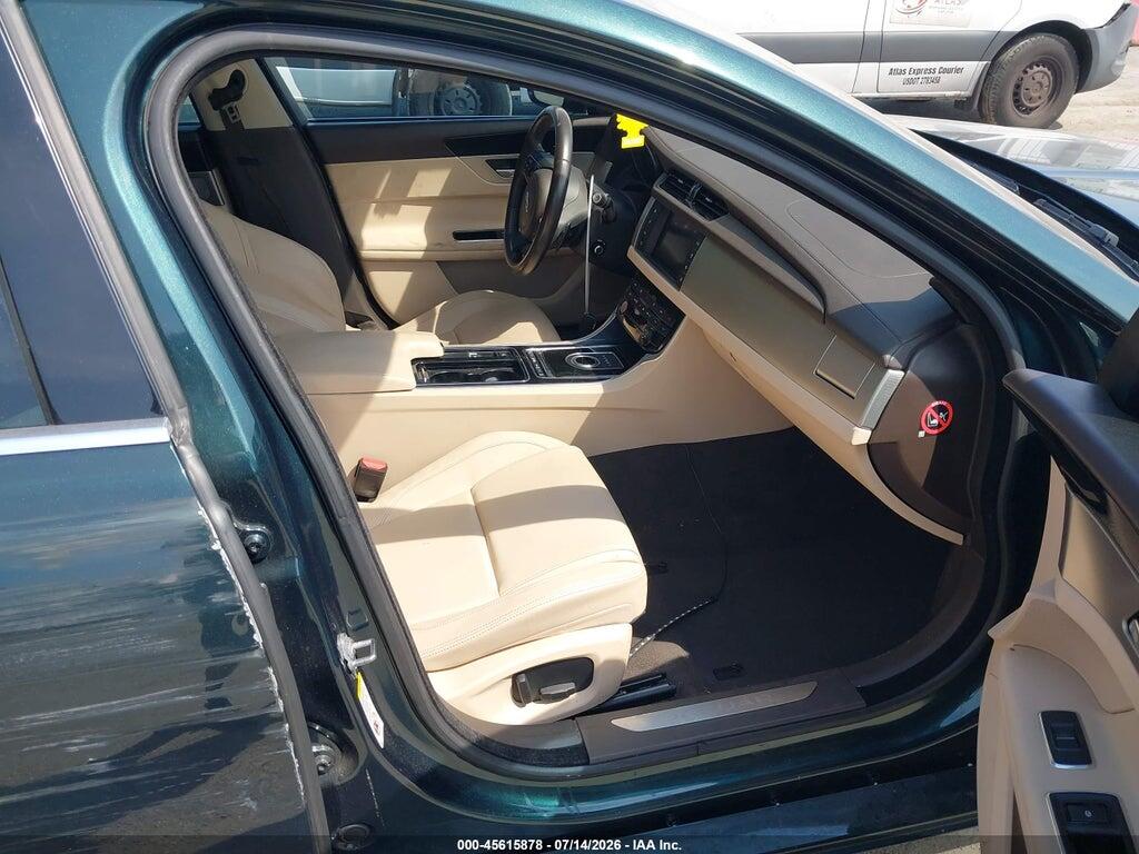SAJBD4BV1GCY20675 2016 JAGUAR XF photo no. 5