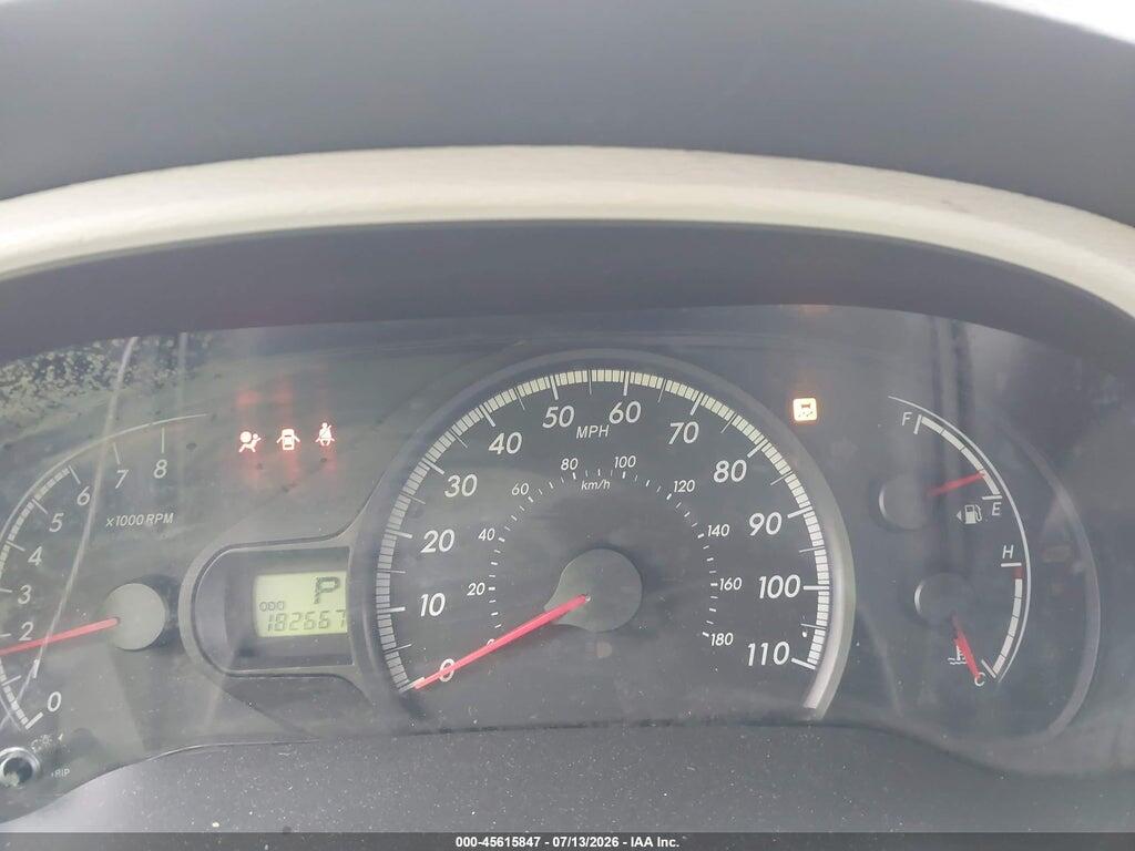 5TDKA3DCXBS006643 2011 TOYOTA SIENNA photo no. 7