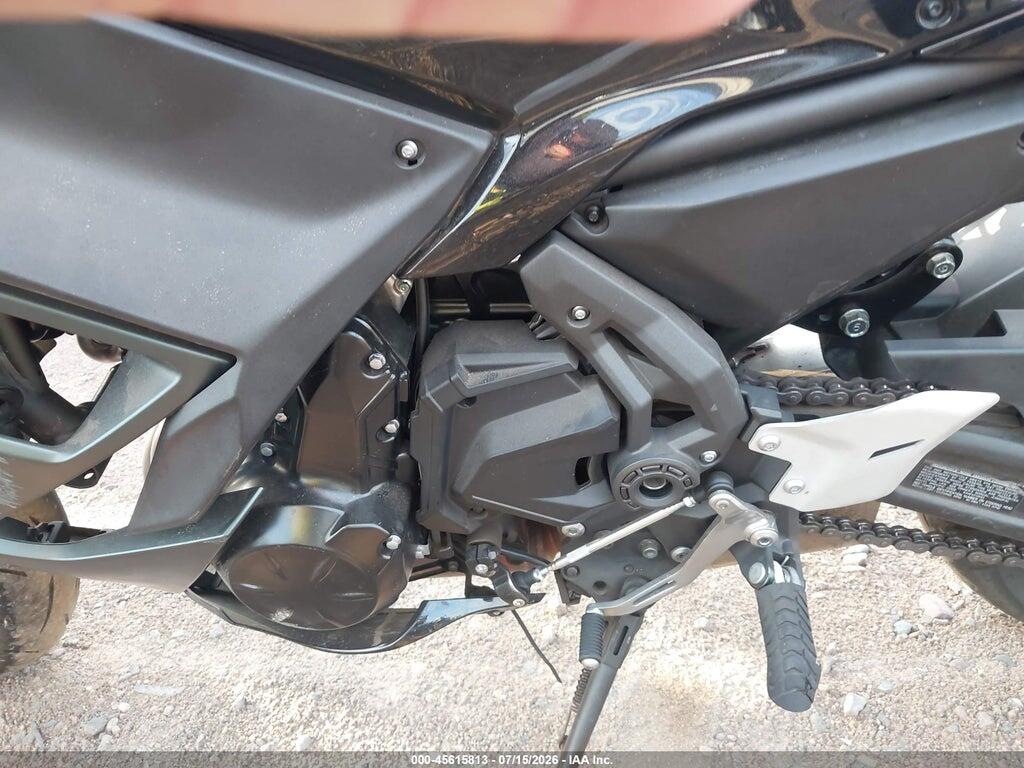 ML5EXEP15SDAF5853 2025 KAWASAKI EX650 photo no. 9
