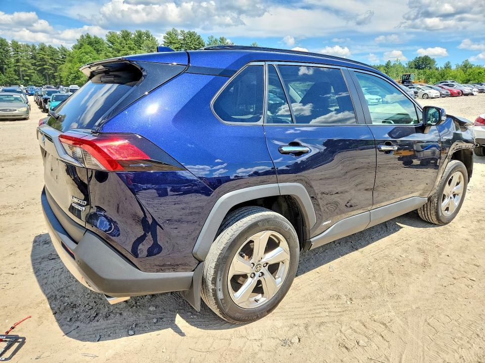 2021 TOYOTA RAV4 LIMITED — Фото 3 из 14