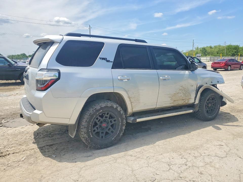 2021 TOYOTA 4RUNNER TRD OFF-ROAD PREMIUM — Фото 3 из 13