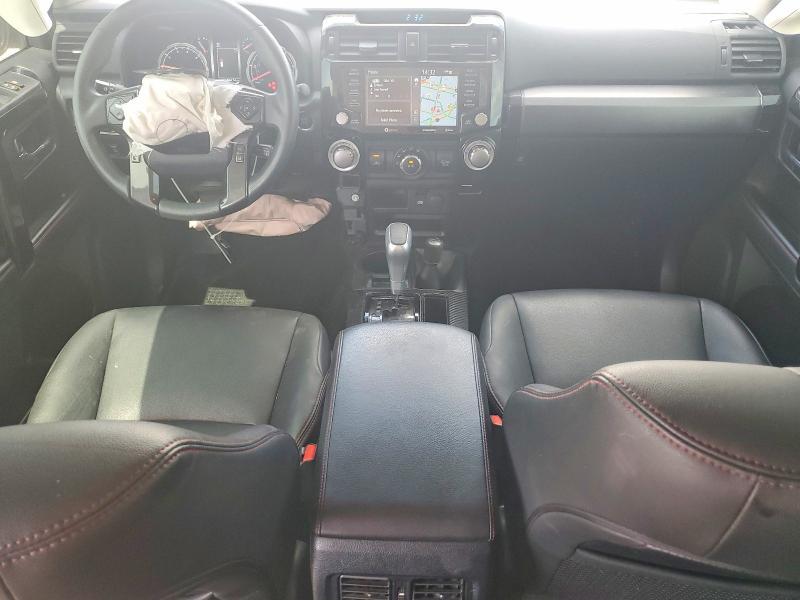 2021 TOYOTA 4RUNNER TRD OFF-ROAD PREMIUM — Фото 8 из 13