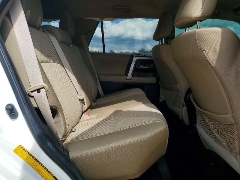 2021 TOYOTA 4RUNNER SR5 — Фото 11 из 14