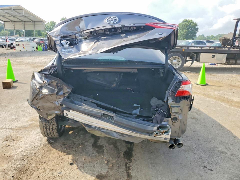 4T1G11AK5MU563086 2021 TOYOTA CAMRY photo no. 6