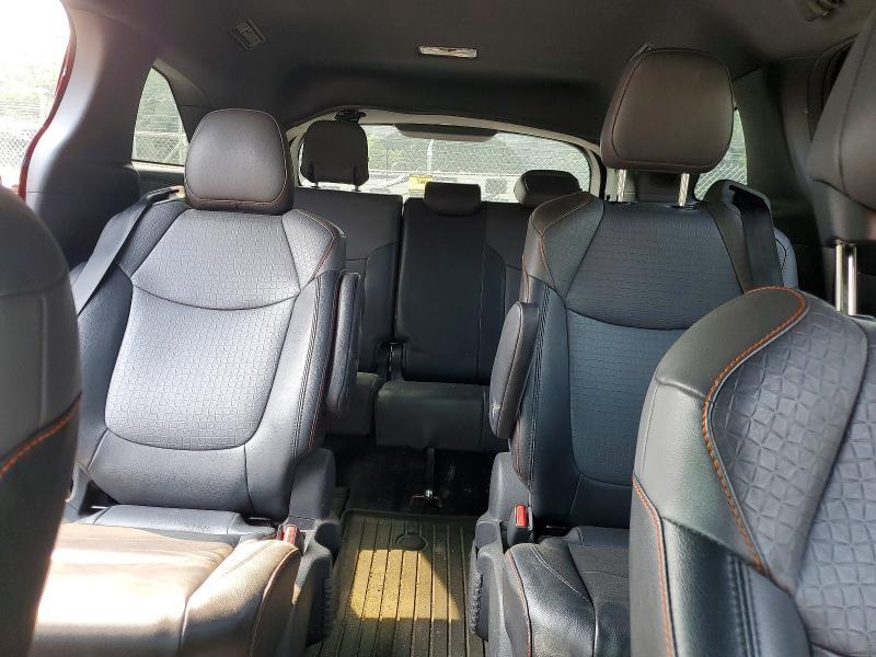 2021 TOYOTA SIENNA XSE — Фото 10 из 13
