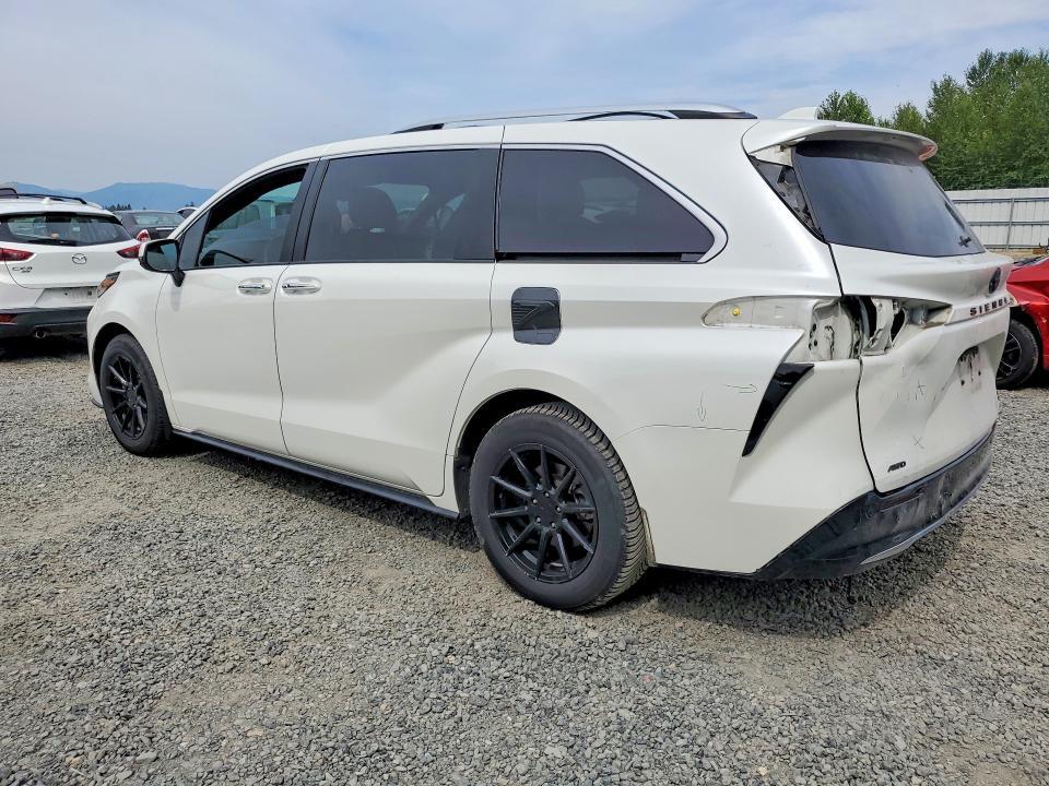 2021 TOYOTA SIENNA PLATINUM 7-PASSENGER — Фото 2 из 14