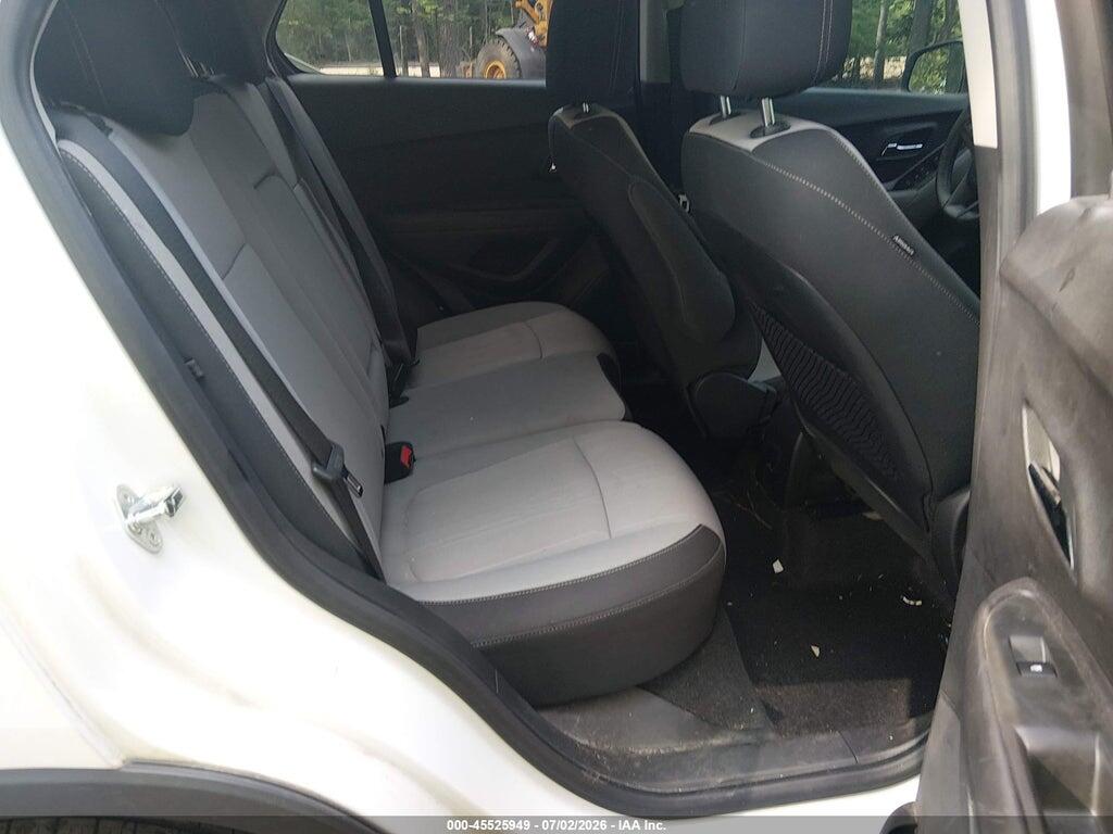 KL7CJRSB6FB203241 2015 CHEVROLET TRAX photo no. 8