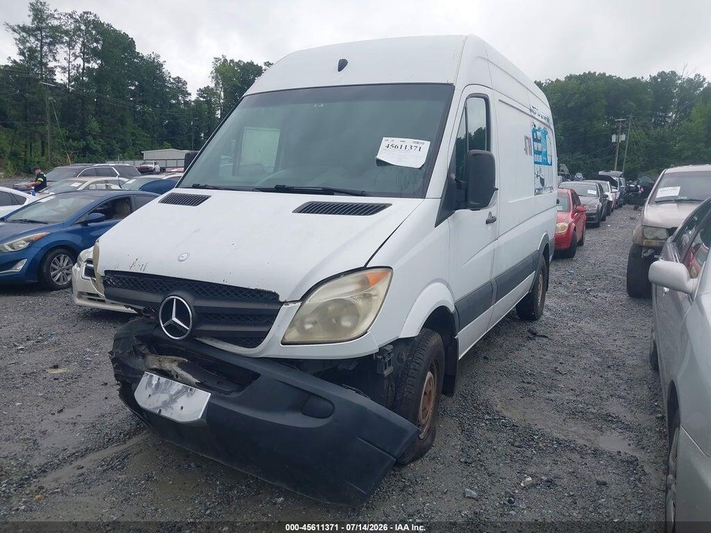 WD3PE7CCXA5430731 2010 MERCEDES-BENZ SPRINTER VAN 2500 photo no. 2
