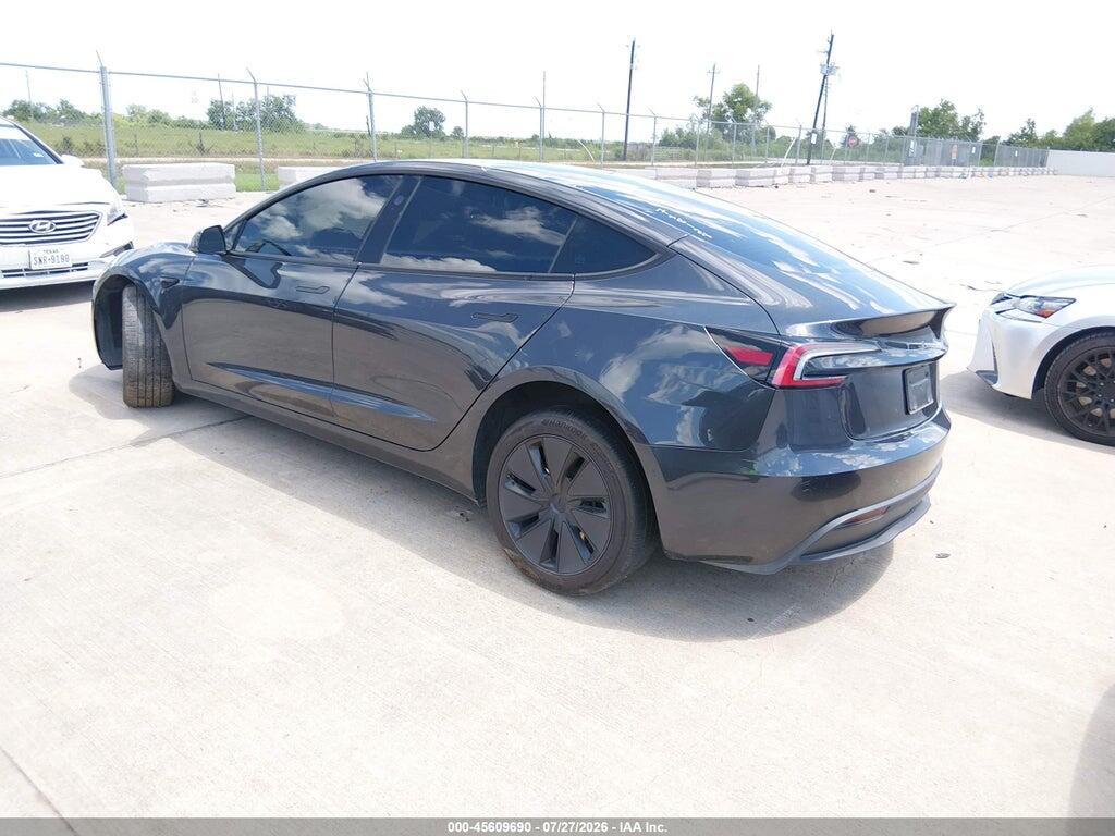5YJ3E1EA4RF738128 2024 TESLA MODEL 3 photo no. 3