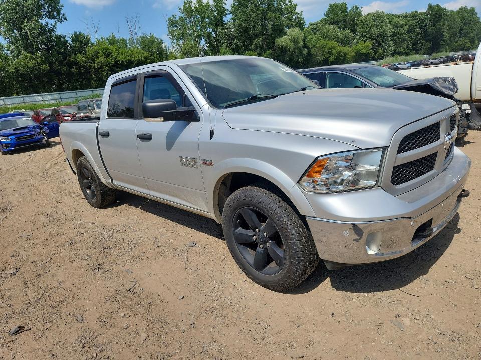 1C6RR7LT8FS697448 2015 RAM 1500 photo no. 4