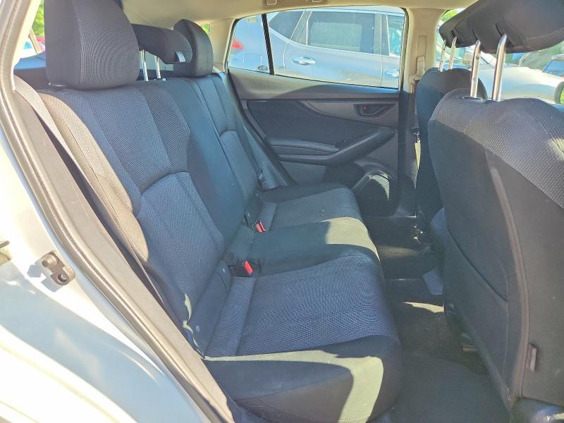 4S3GTAB61H3700827 2017 SUBARU IMPREZA photo no. 10