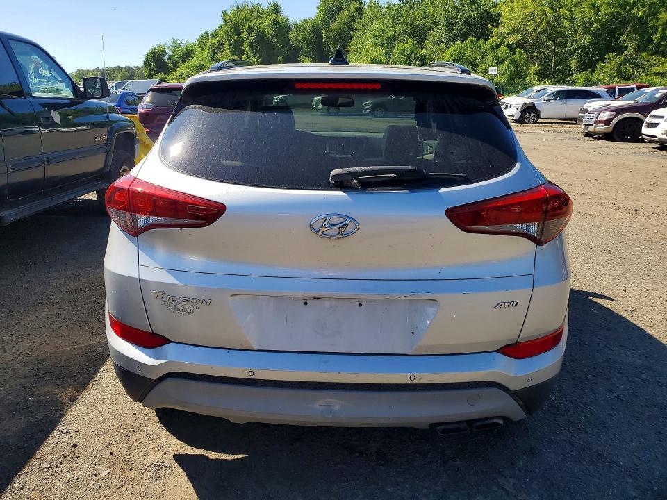 KM8J3CA2XJU797683 2018 HYUNDAI TUCSON photo no. 6