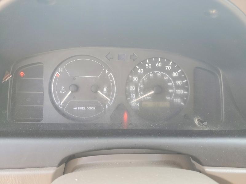 2T1BR12E52C865343 2002 TOYOTA COROLLA photo no. 9