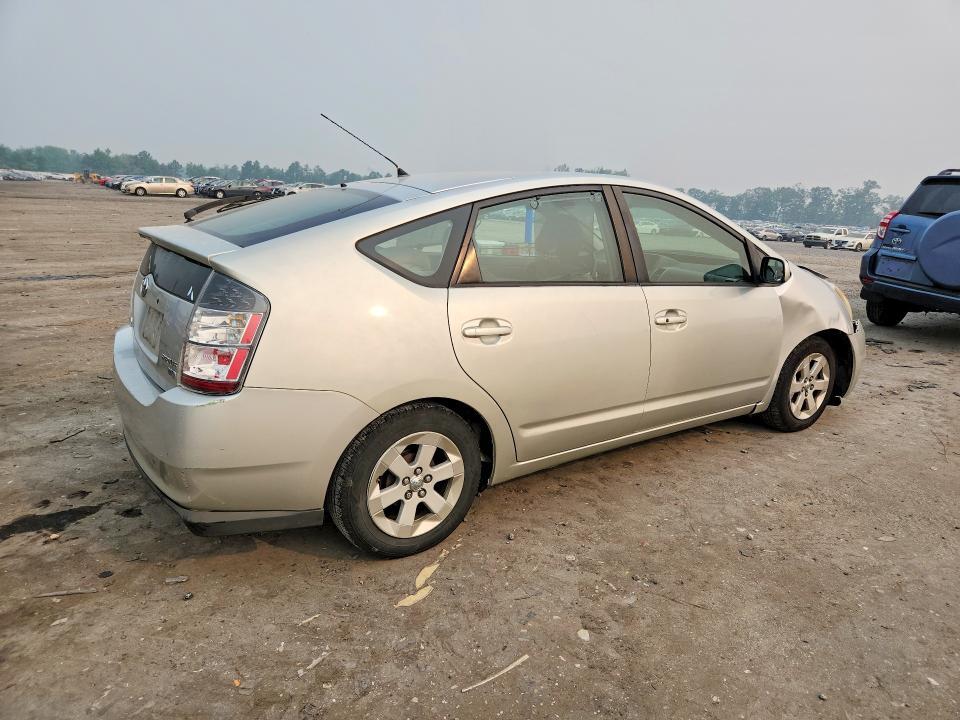 JTDKB20U040011457 2004 TOYOTA PRIUS photo no. 3