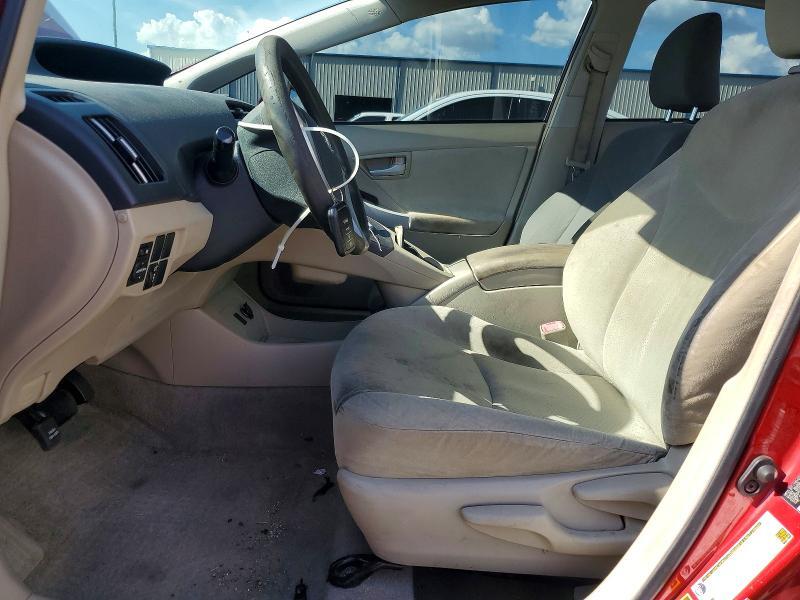 2011 TOYOTA PRIUS TWO — Фото 7 из 12