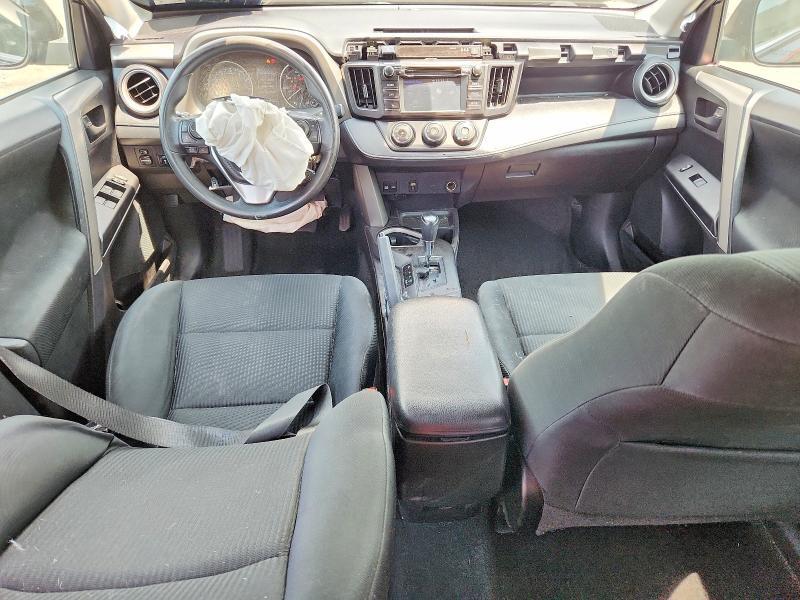 2T3BFREV8JW748671 2018 TOYOTA RAV4 photo no. 8