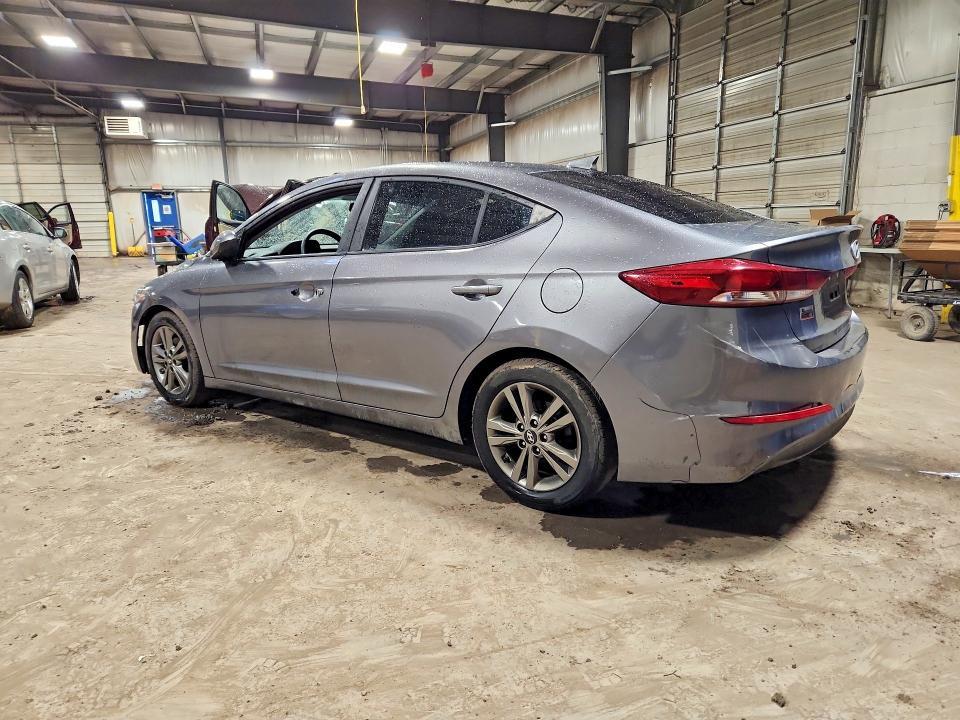 2018 HYUNDAI ELANTRA SEL — Фото 2 из 13