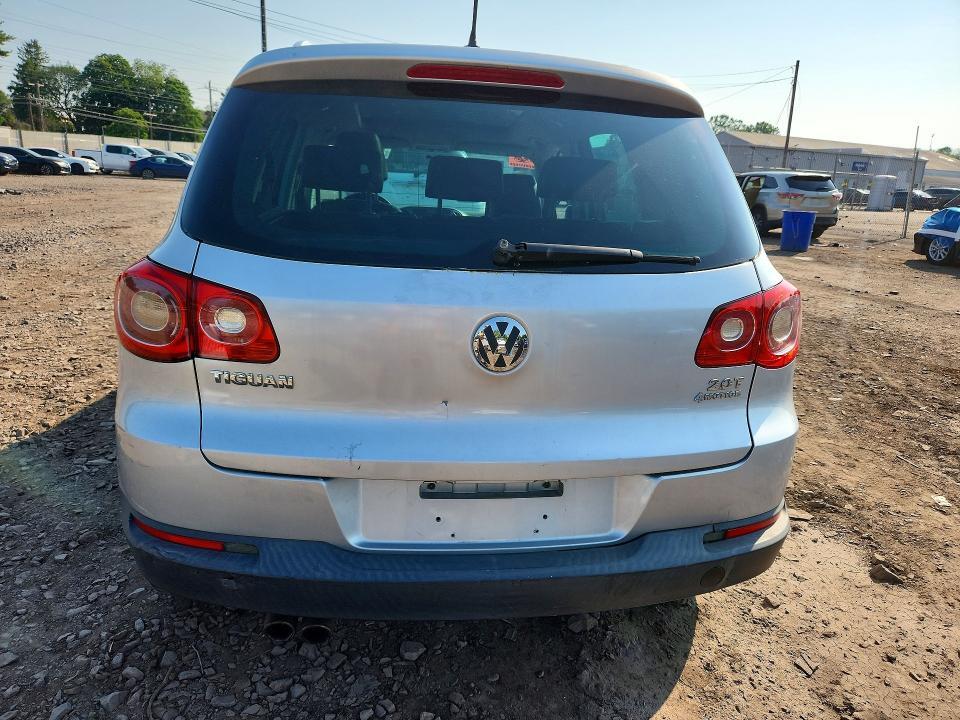 2010 VOLKSWAGEN TIGUAN SE — Фото 6 из 12